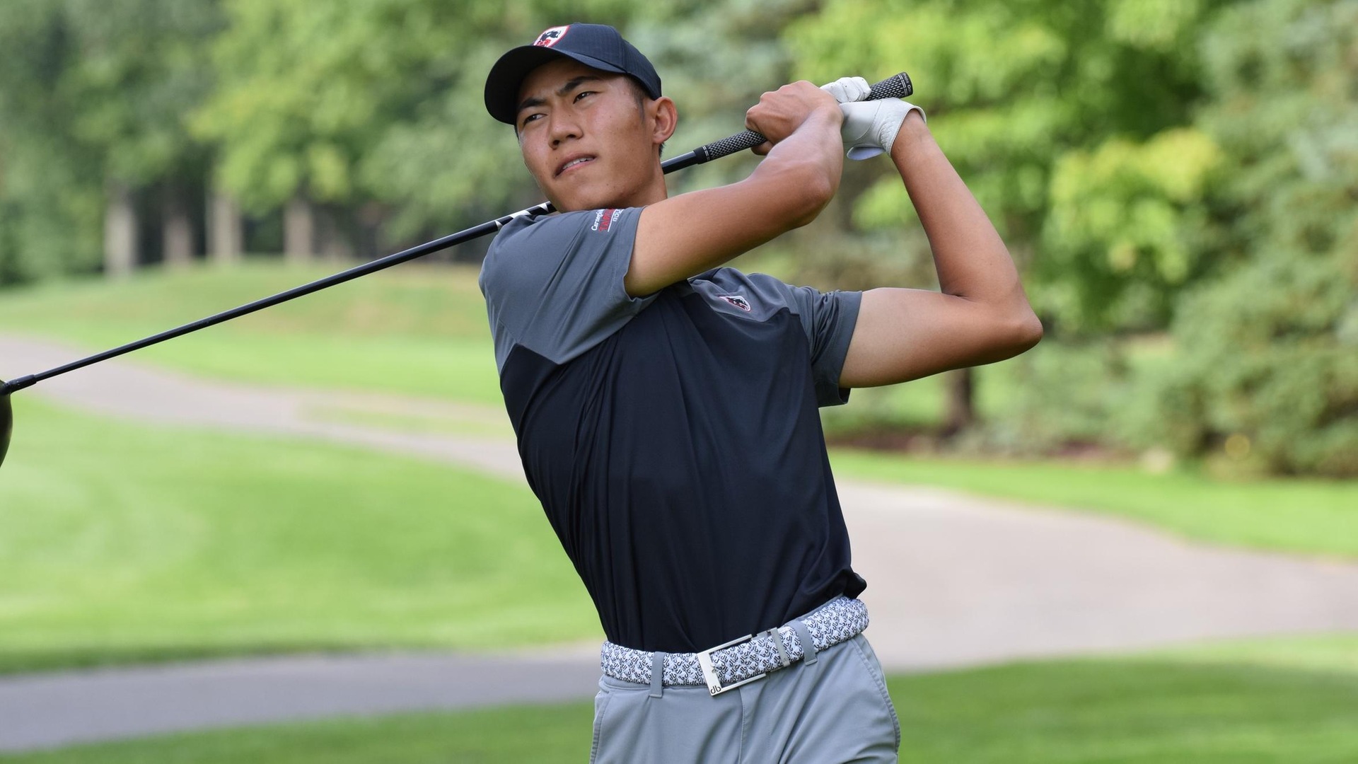 Zhang Named UAA Men’s Golf Rookie of the Year; Scavone and Xu Named to All-UAA Squad