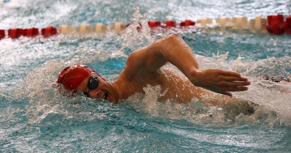 men's swimmer in freestyle event