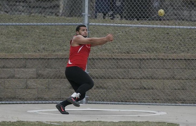 Tartans Win Mini Invitational Sweeping Two Throws Events