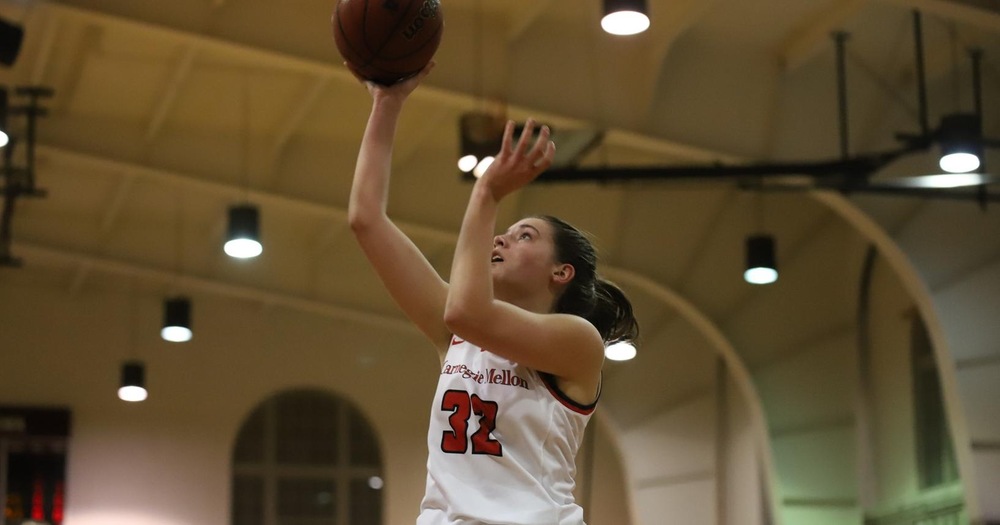 Clendenin's Near Triple-Double Not Enough as Tartans Fall to Rochester, 67-62