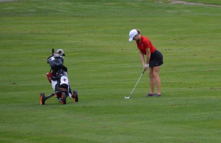 Women’s Golf Top Division III School After First Round of Allegheny Invitational